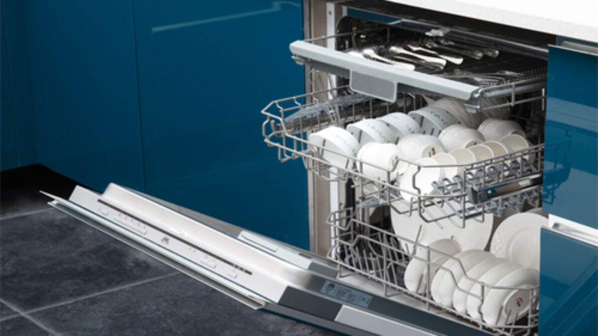 بررسی علل ایجاد مشکل در ماشین ظرفشویی فیلیپس و راهکارهایی جهت رفع آن ها