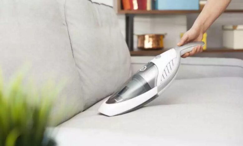 handheld vaccum 1