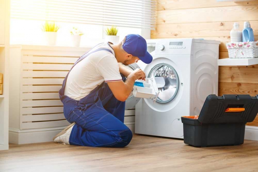 بررسی خطاهای ماشین لباسشویی
