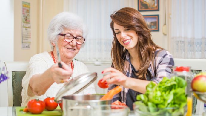 آشپزی برای بیماران مبتلا به آلزایمر