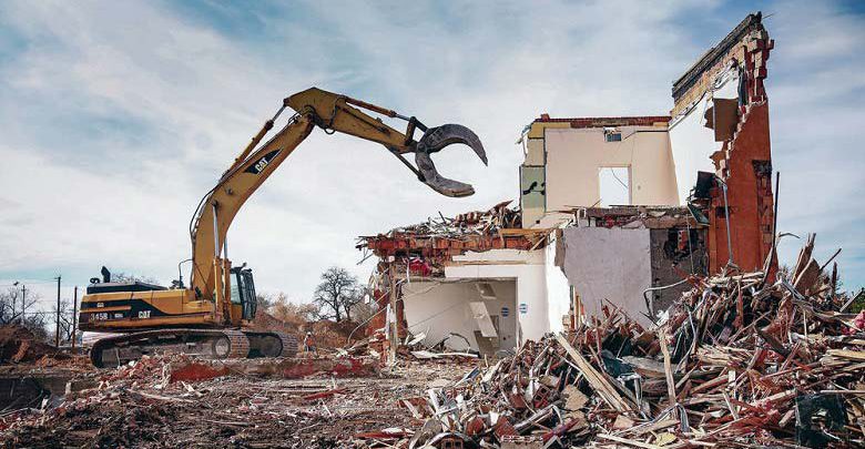 تخریب و بازسازی ساختمان