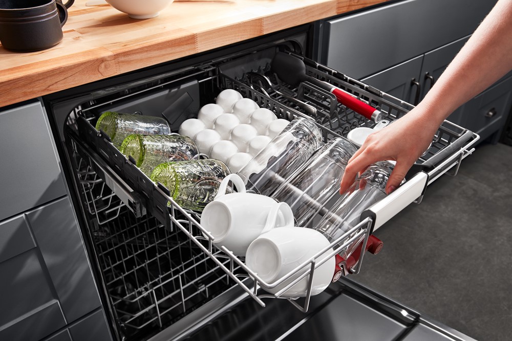 علت کدر شدن ظروف داخل ماشین ظرفشویی چیست؟