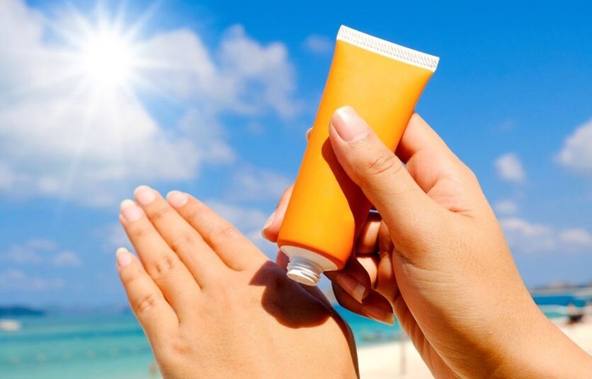 ضد آفتاب هایی که هرگز نباید از آنها استفاده کنید| روش درست استفاده از کرم ضد آفتاب