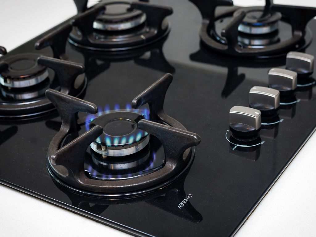 gas stove clicking