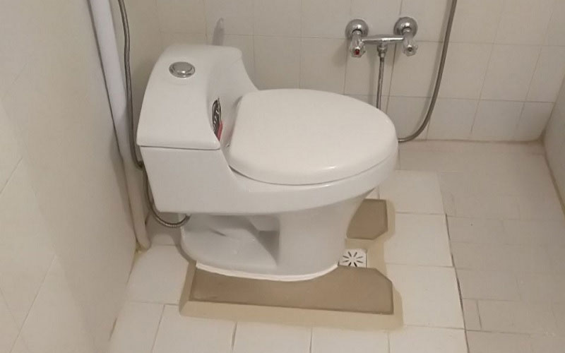 لوله کشی توالت فرنگی ب