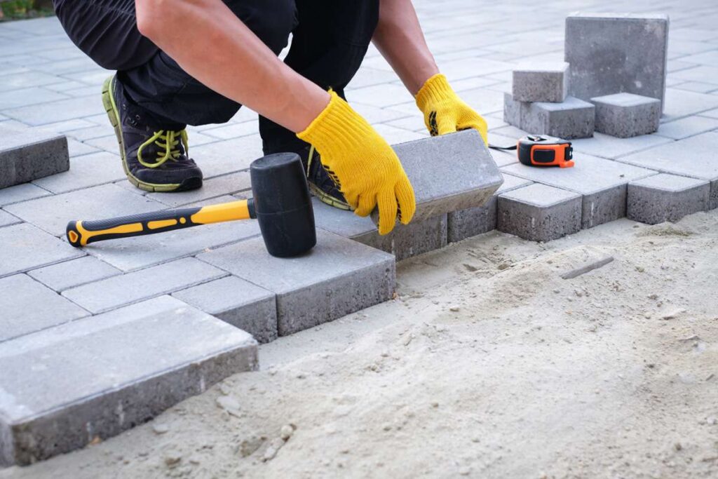 concrete paving bricks 1024x683 1