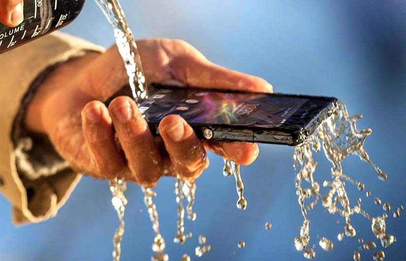 خشک کردن موبایل بعد از خیس شدن