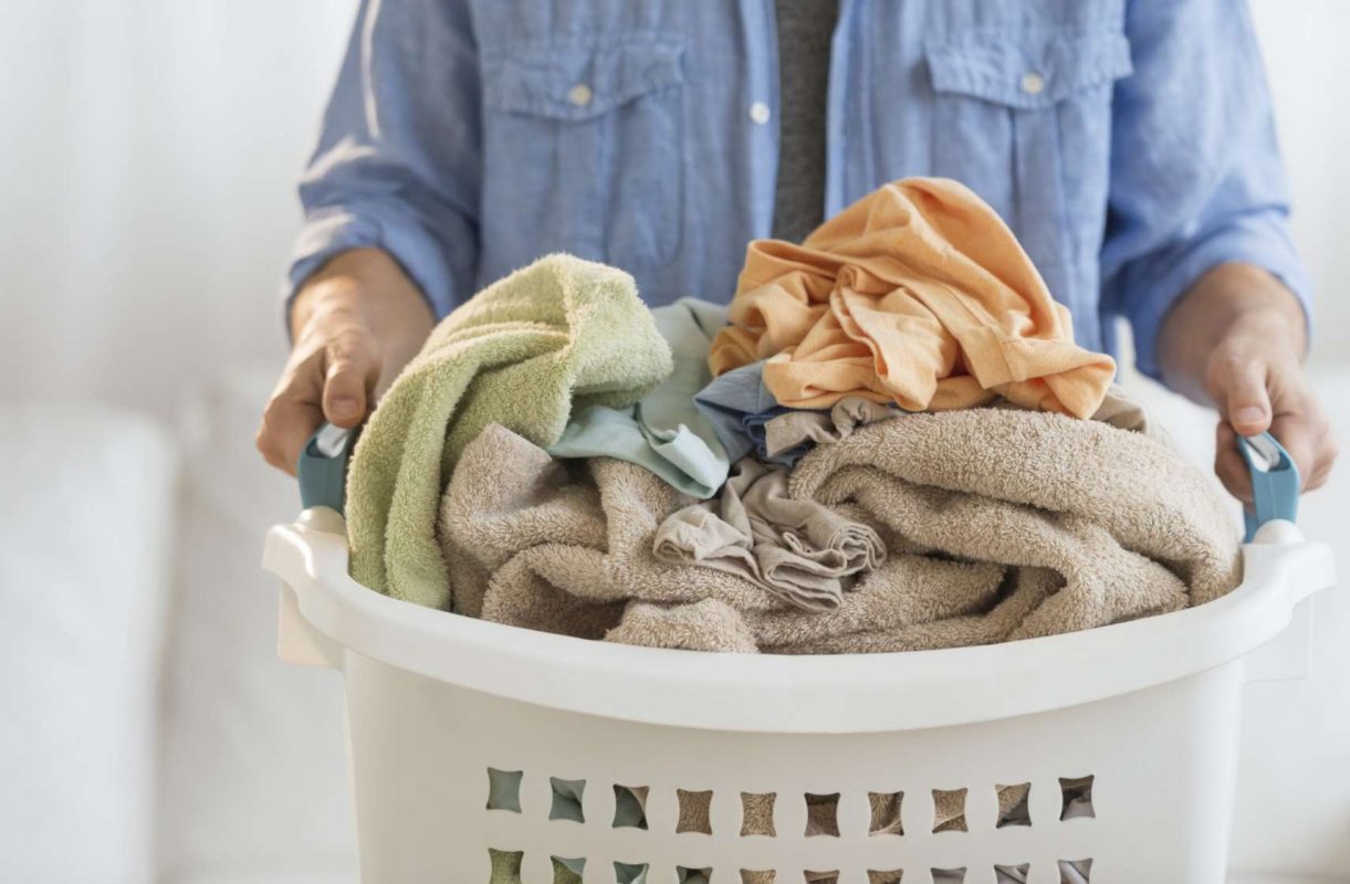 اهمیت شستن ملحفه لباس های نو 
