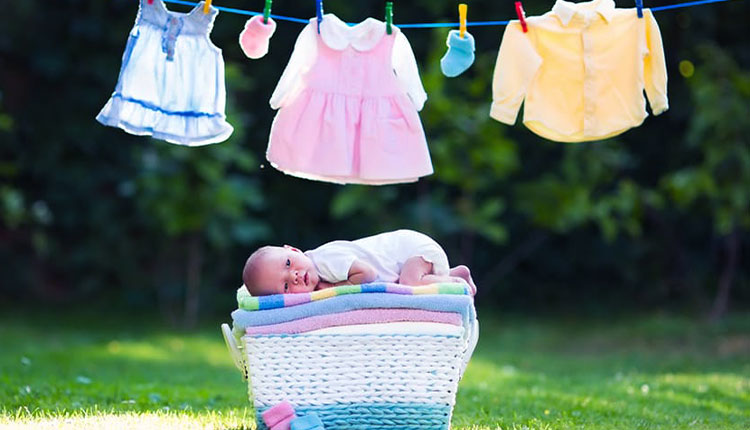 روش شستن لباس نوزاد
