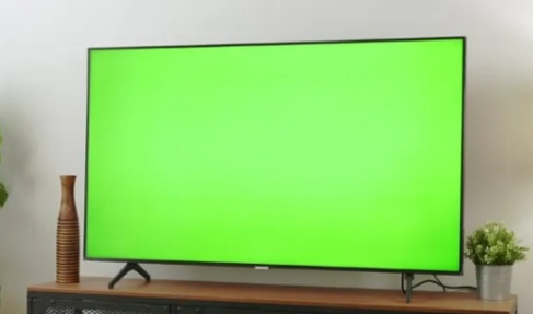 سبز شدن تصویر تلویزیون