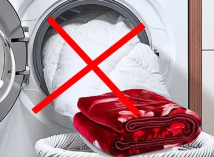 چیزهایی که نباید در ماشین لباسشویی بیندازید